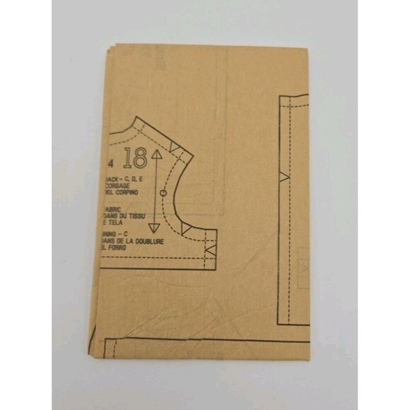 Simplicity 9354 Dolls and Clothes Sewing Craft Pattern Uncut Blaine Heigl - Picture 8 of 8